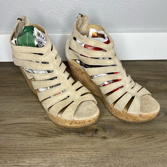 Cordani NWOT Electra Gladiator Sandals Size 6.5 - Picture 3 of 9